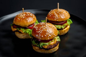 istockphoto-2215834517-612x612.jpg